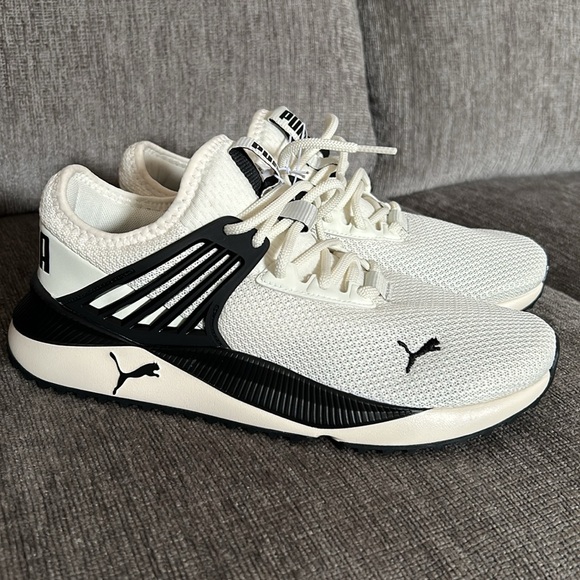 PUMA Mens Pacer Future Sneaker - Picture 2 of 9
